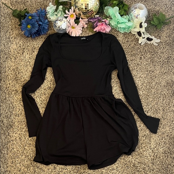 Cider Pants - Black Long Sleeve Romper